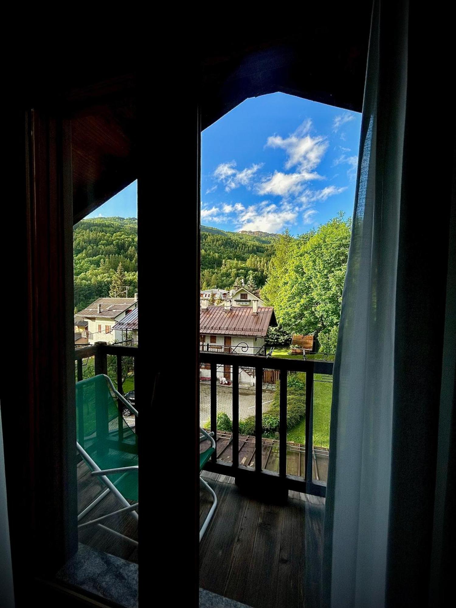 Hotel La Nigritella Bardonecchia Ngoại thất bức ảnh