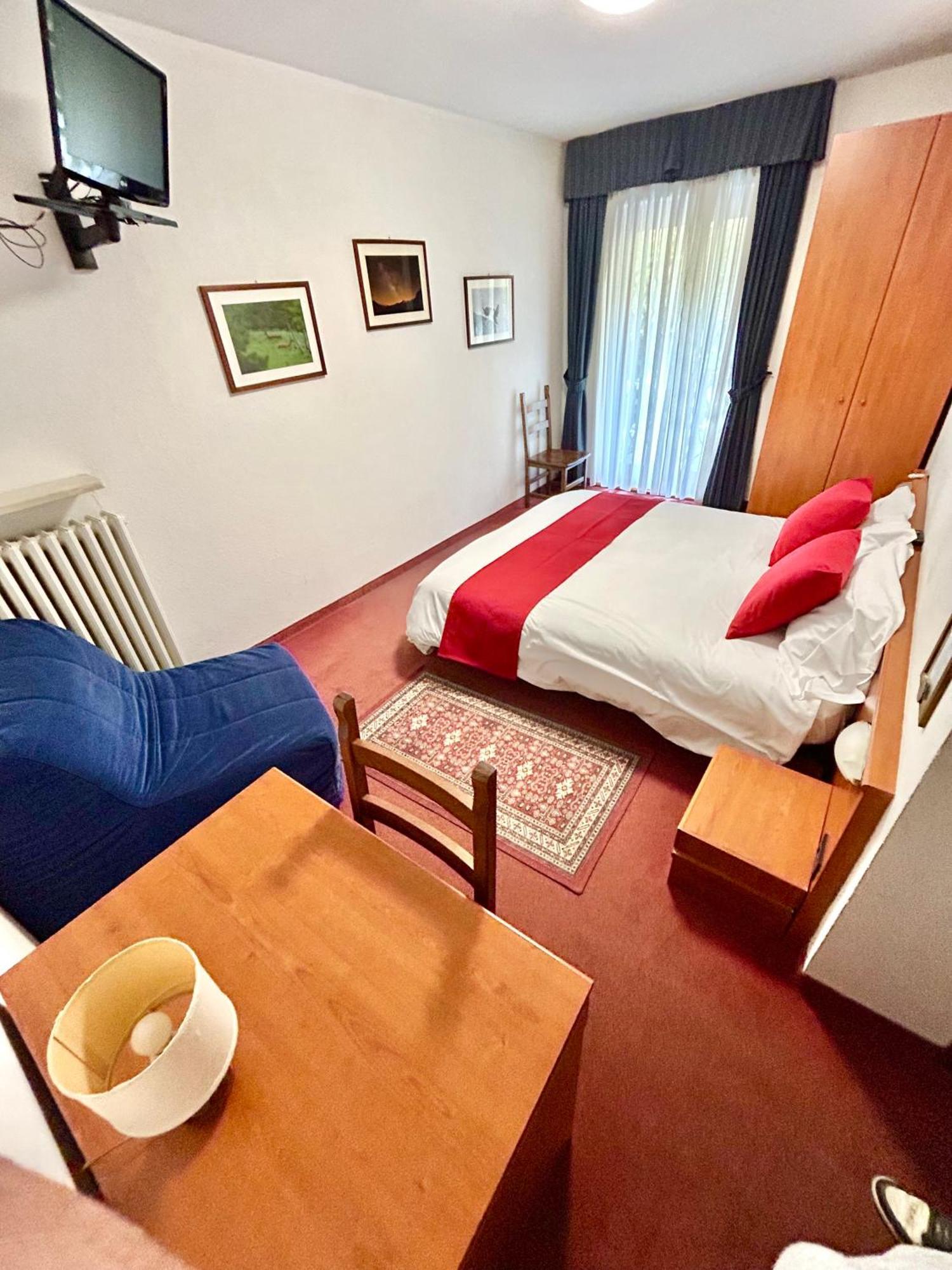 Hotel La Nigritella Bardonecchia Ngoại thất bức ảnh