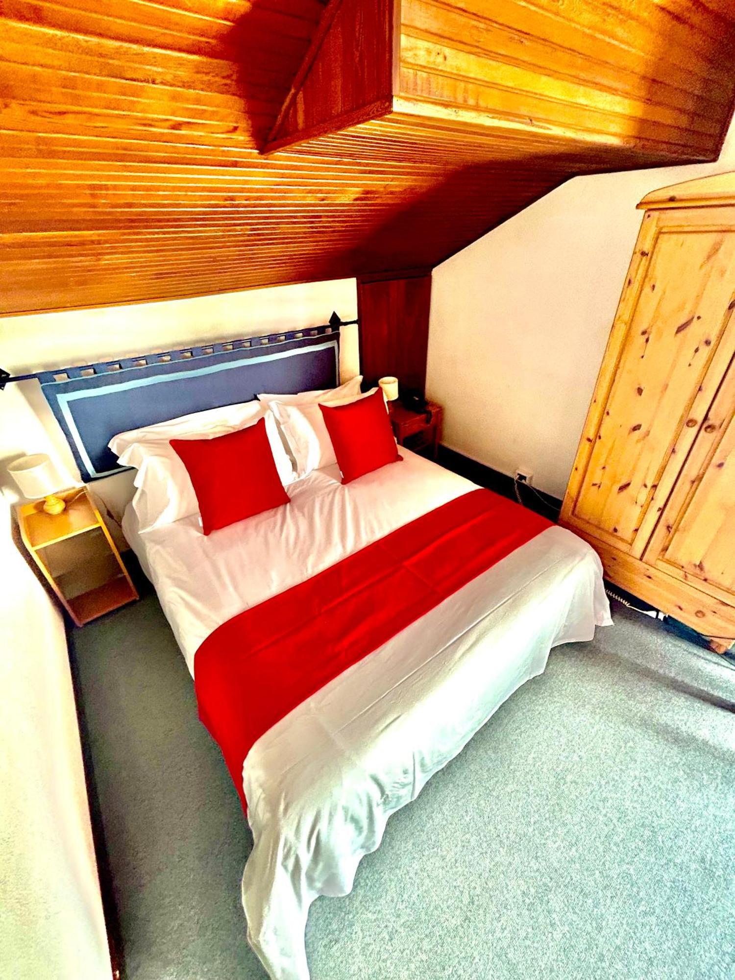 Hotel La Nigritella Bardonecchia Ngoại thất bức ảnh